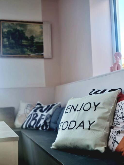 Lancashire Living! Villa Preesall Bagian luar foto