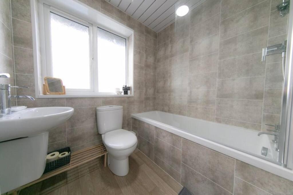 Lancashire Living! Villa Preesall Bagian luar foto